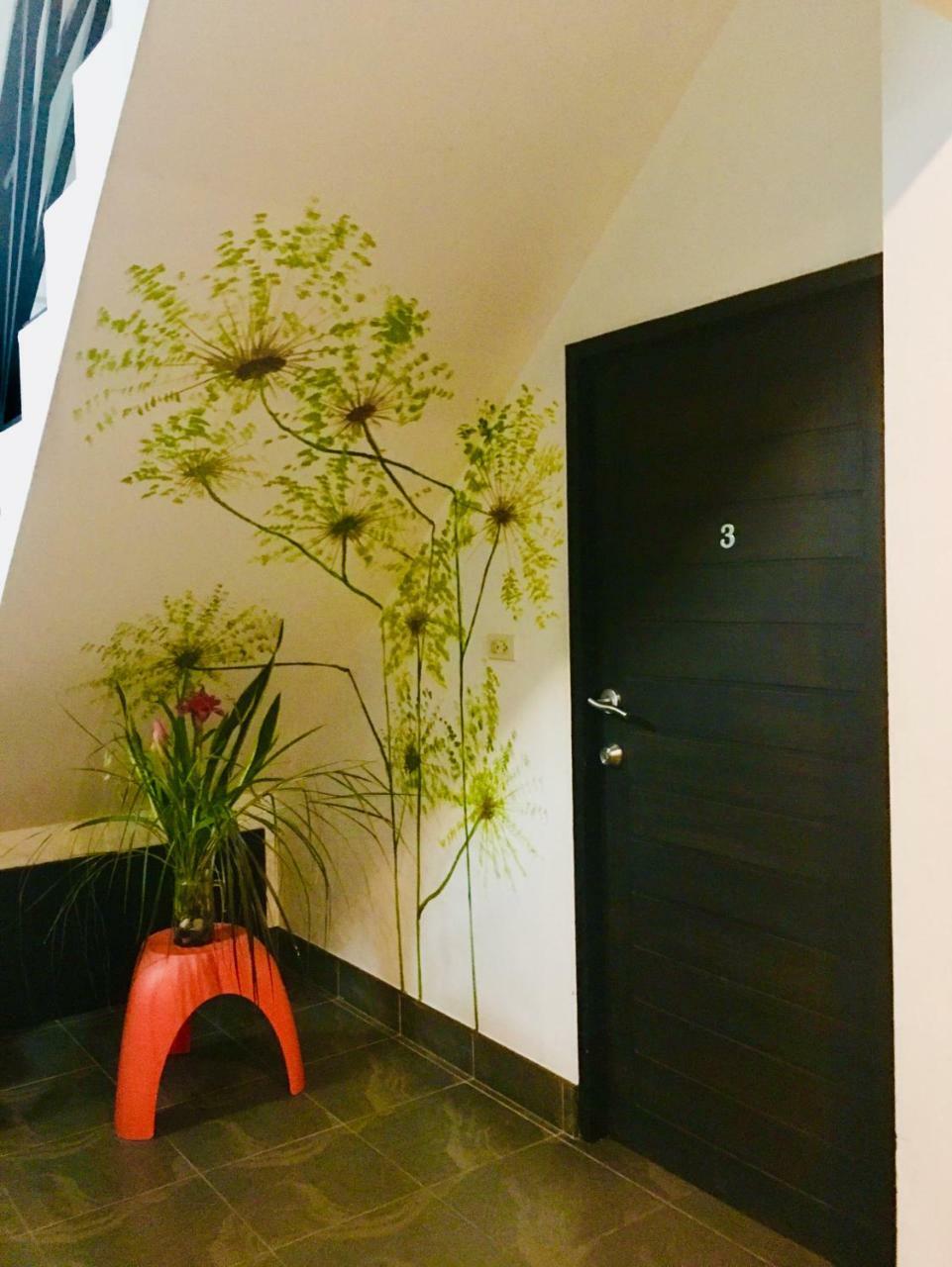 Mo De Loft Hotell Talat Yai Eksteriør bilde